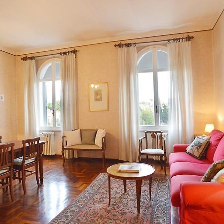 Amici Di Roma Apartment Bagian luar foto