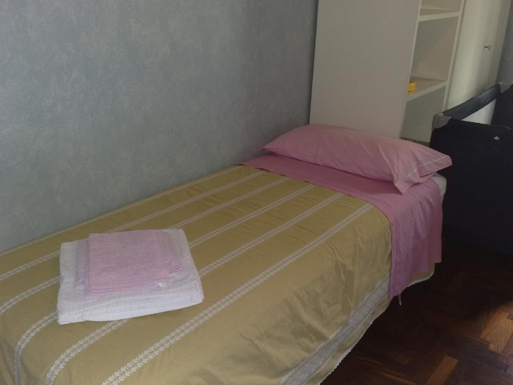 Amici Di Roma Apartment Bagian luar foto